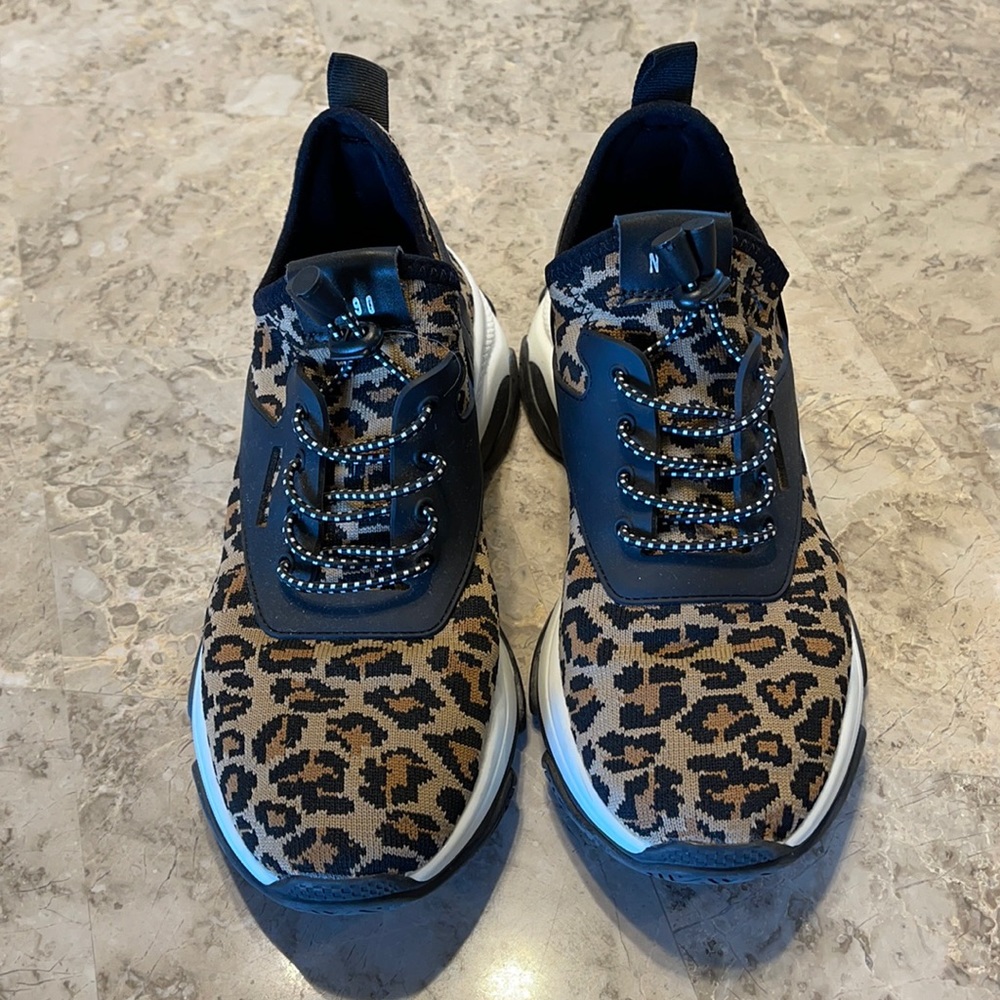 Steve Madden leopard print tennis shoes
